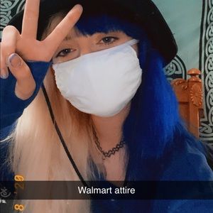 Meet your Posher, Louise